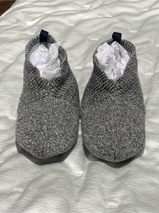 Bombas Other - Bombas Gripper Slippers House Shoes Socks Medium Mens 7-9.5/Womens 9-11.5 Gray